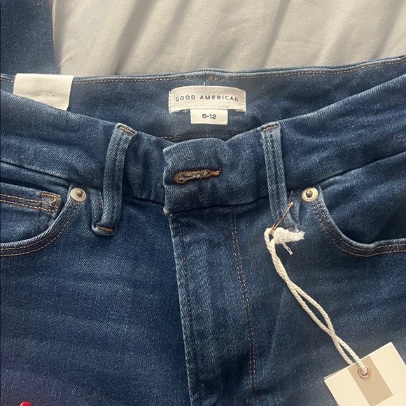 Good American Dark Blue Denim - Picture 2 of 6